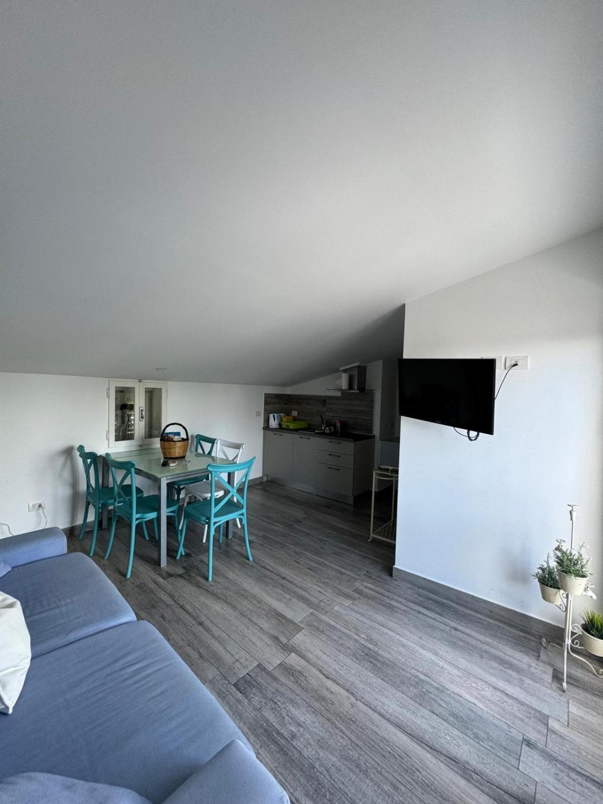 Reggine Holiday Apartments Сант'Агнело Екстериор снимка