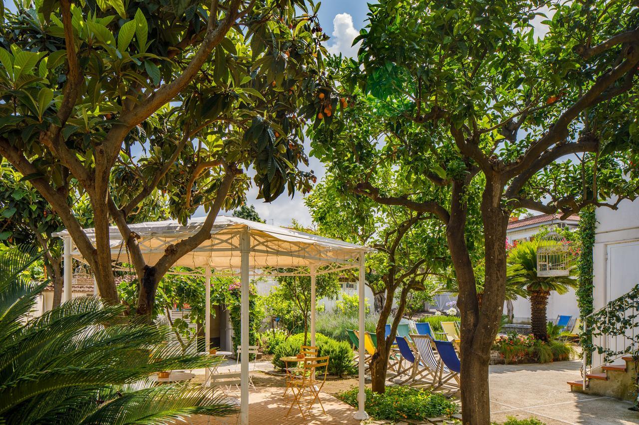 Reggine Holiday Apartments Сант'Агнело Екстериор снимка